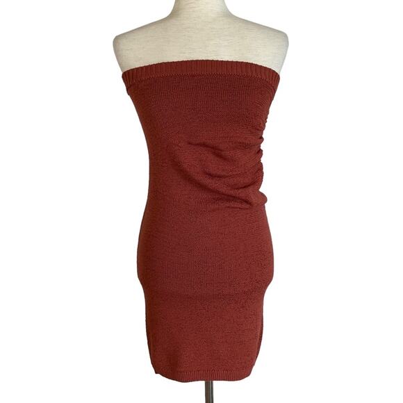 EXPRESS Rust Strapless Knit Sweater Dress Size XS Bodycon Sexy Mini Date Night - Picture 1 of 6